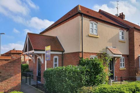 48 Attringham Park, Kingswood, Hull, HU7 3GL
