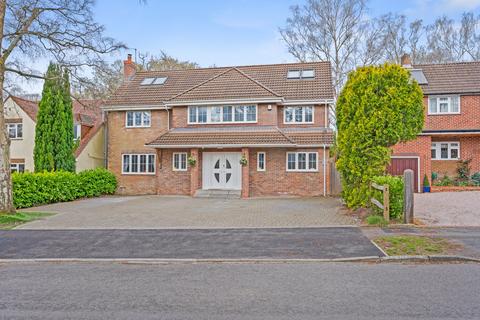 7 bedroom detached house for sale - Randall Road, Chandler's Ford