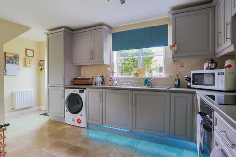 4 Farthing Drive, Kingswood, Hull, HU7 3LD