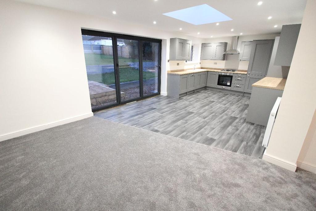 Milwood, Trench Lock, Telford 3 bed bungalow £1,100 pcm (£254 pw)