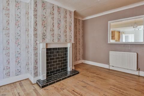 3 bedroom terraced house for sale - Sunningdale Road, Hull, East Riding of Yorkshire, HU4 6JB