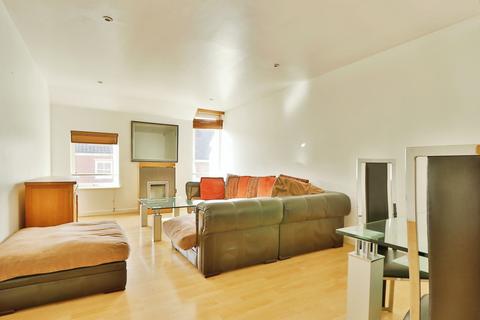 2 bedroom apartment for sale, 6 Kingston Square, Hull, East Riding of Yorkshire, HU2 8GA