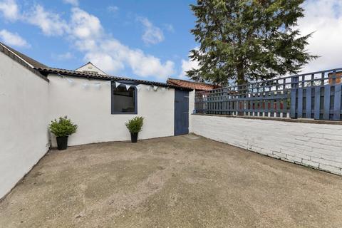 5 Beck Hill, Barton-upon-humber, DN18 5HQ