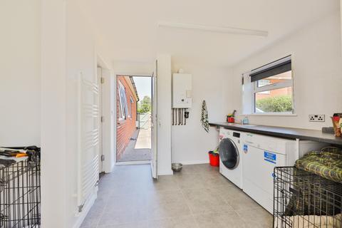Lindsey Elm Lane, Goxhill, Barrow-upon-humber, DN19 7JU