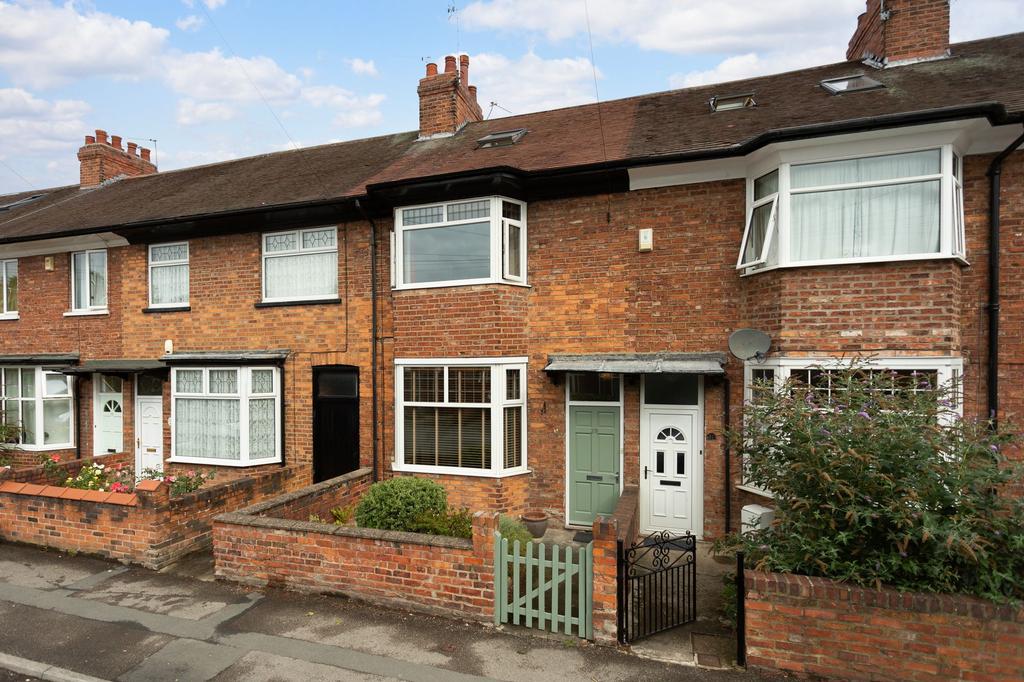 Main Avenue, York, YO31 3 bed terraced house £385,000