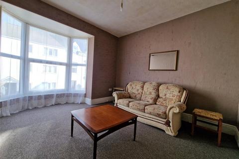 1 bedroom flat for sale, London Road, Pembroke Dock, Pembrokeshire, SA72