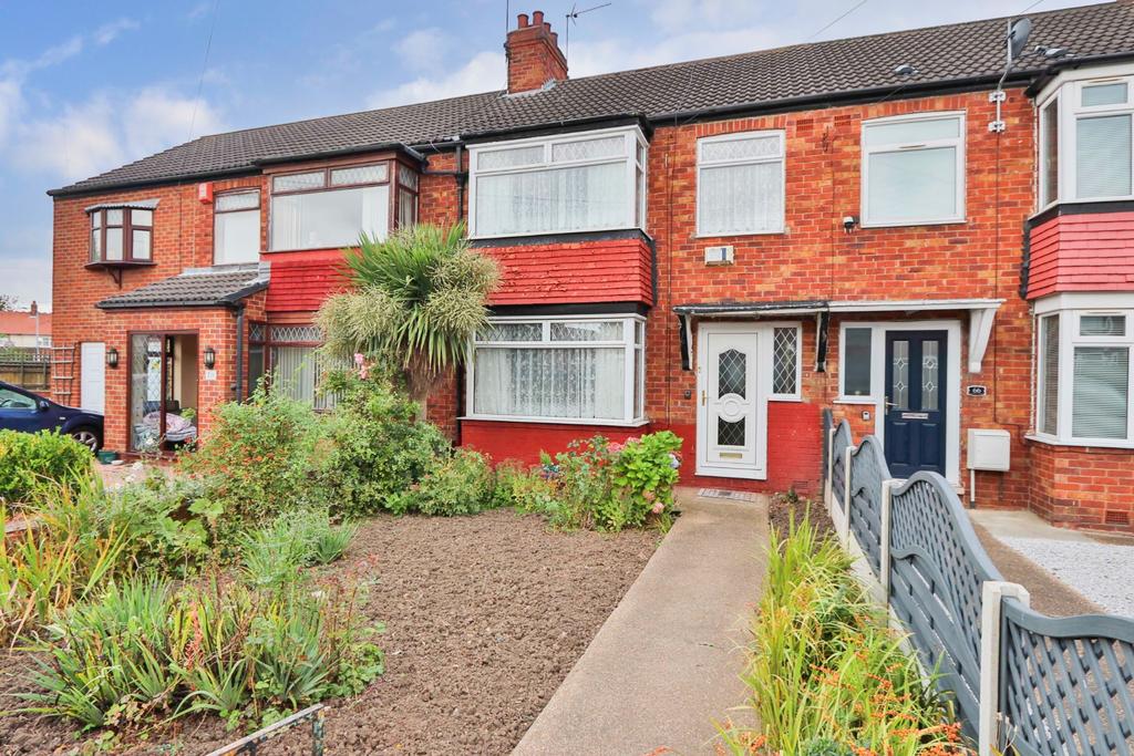 Oldstead Avenue, Hull, East Riding of Yorkshire, HU6 8LN 3 bed terraced