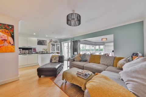 32 Mere Way, Swanland, North Ferriby, HU14 3QB