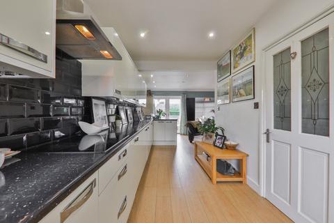 32 Mere Way, Swanland, North Ferriby, HU14 3QB