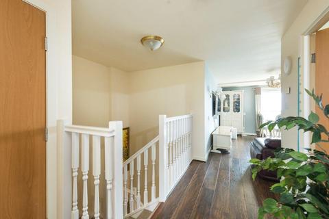 4 bedroom maisonette to rent - Lower Granton Road, Granton, Edinburgh, EH5