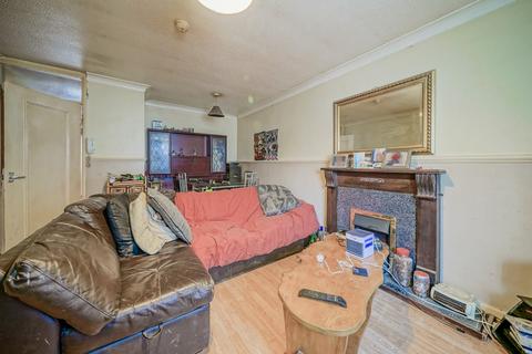 15 Beckside, Beverley, HU17 0PB