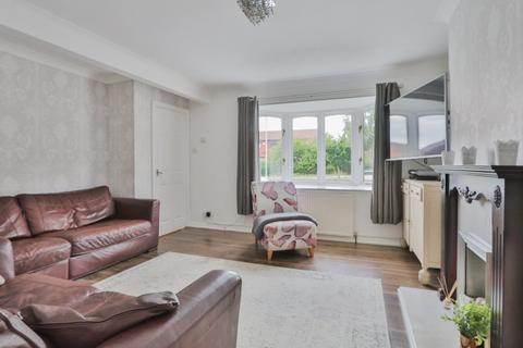 32 Beech Close, Burstwick, Hull, HU12 9HN