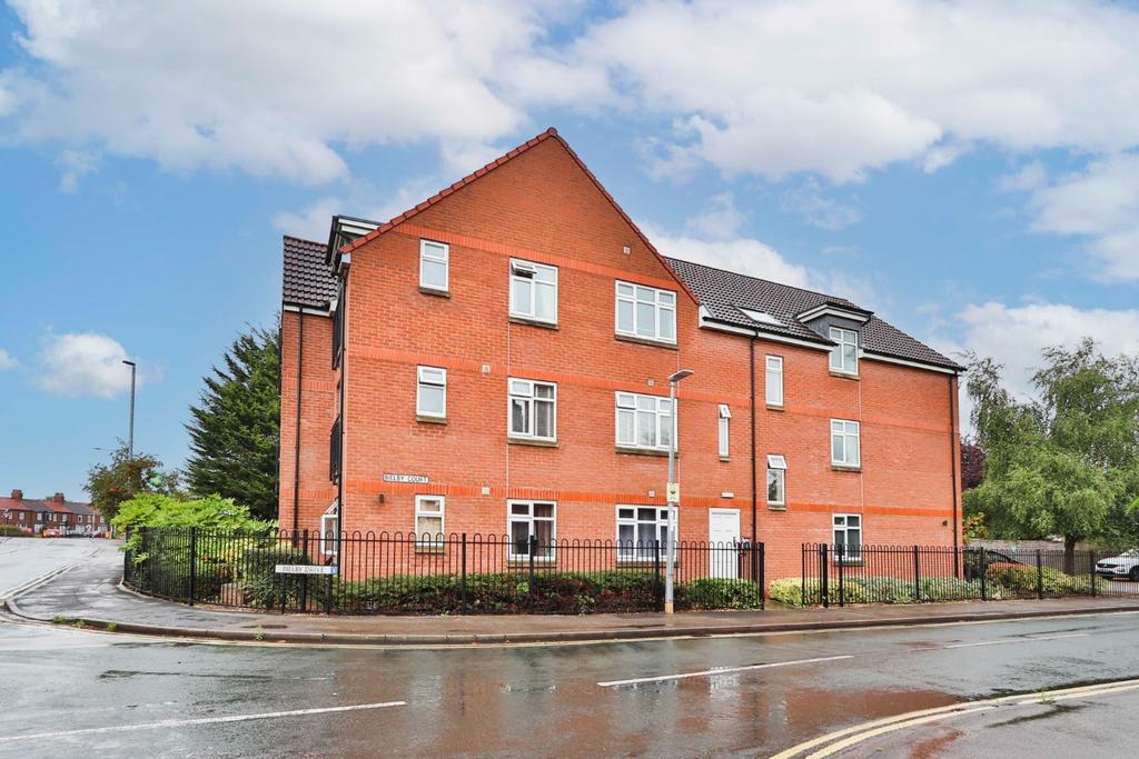 Bielby Court, Bielby Drive, Beverley, HU170TG 2 bed apartment £95,000
