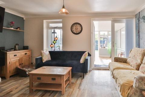 20 Amberley Close, Bransholme, Hull, HU7 6BQ