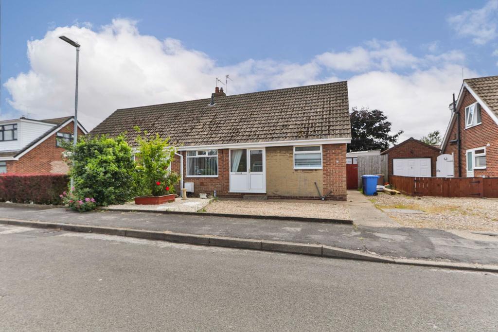 Russell Drive, Keyingham, Hull, East Riding of Yorkshire, HU12 9RU 3 ...