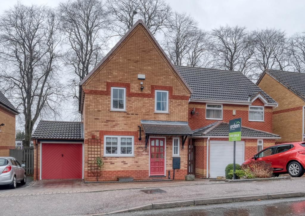 Knowle Close, Rednal, Birmingham, B45... 3 bed detached house £250,000