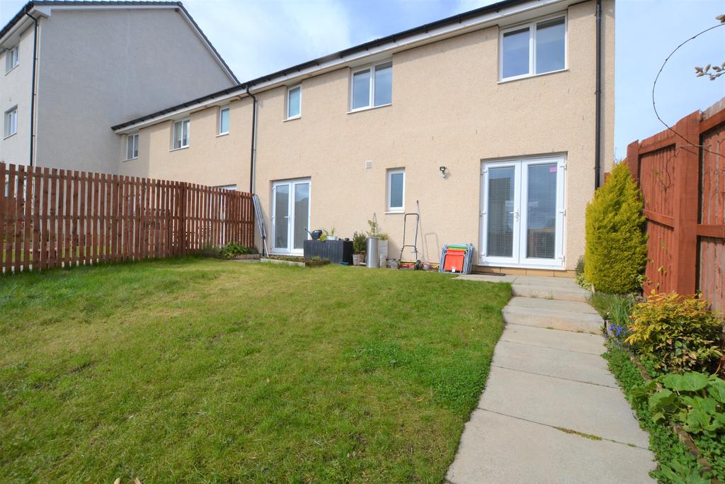 Carter Drive, Edinburgh, EH17 3 bed detached house £1,500 pcm (£346 pw)