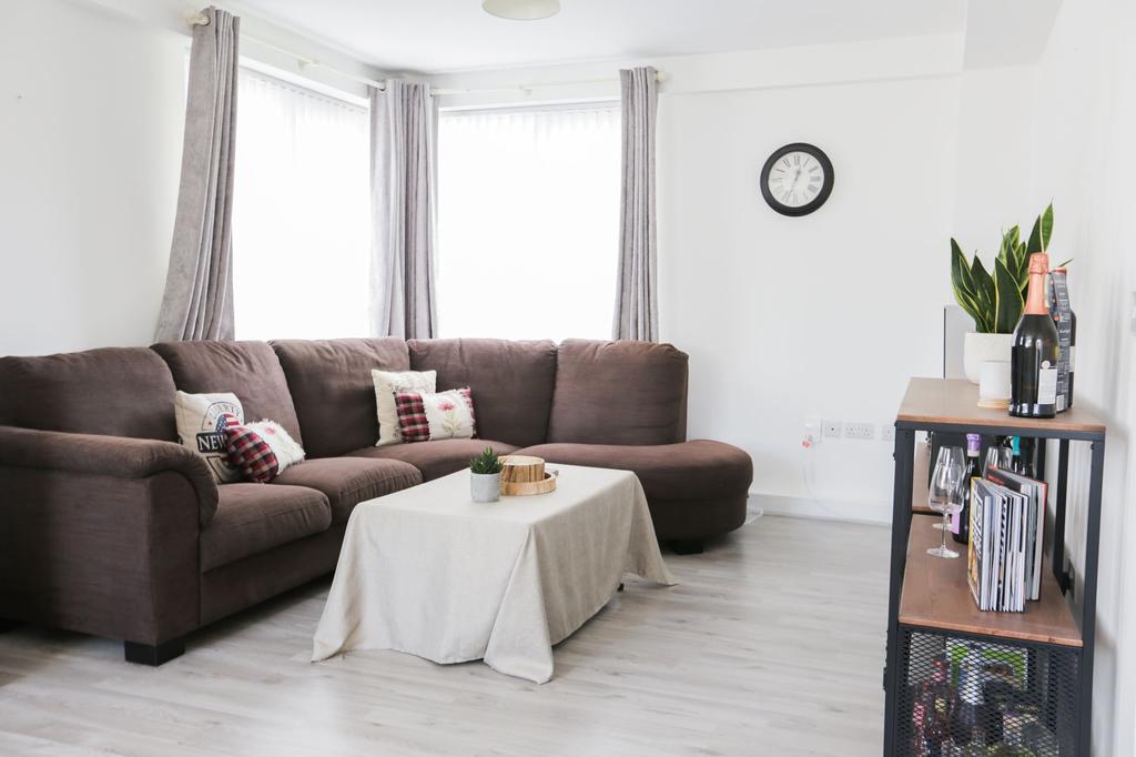 Woodhouse Lane, Swalwell, Newcastle... 2 bed flat £710 pcm (£164 pw)