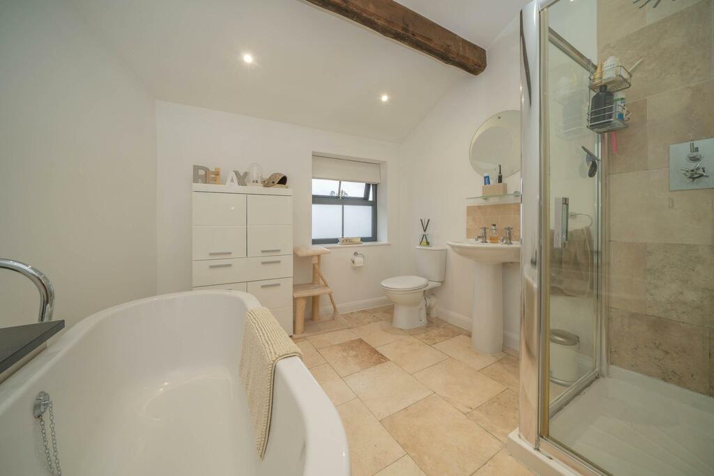 Family Bathroom (Four Piece)