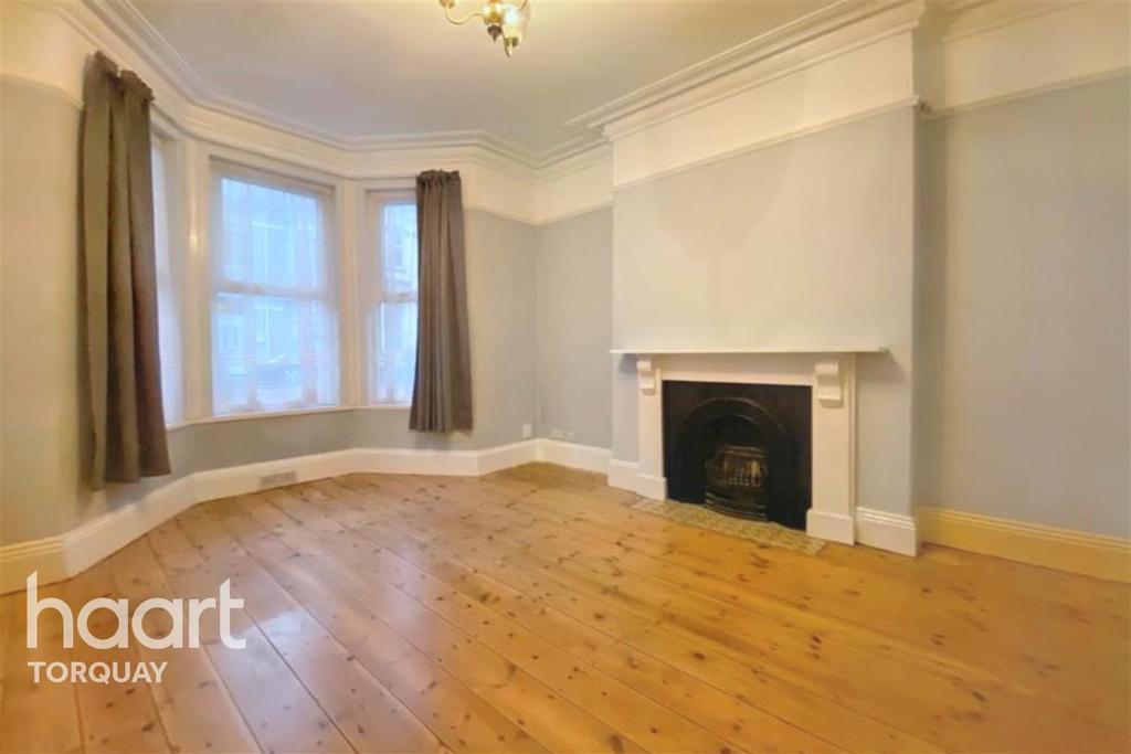 Durham Avenue, Plymouth 2 bed terraced house £1,000 pcm (£231 pw)