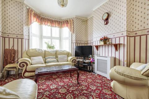 38 Revelon Road, Brockley, London, SE4 2PP