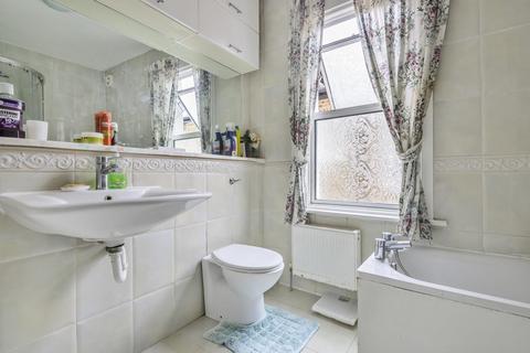38 Revelon Road, Brockley, London, SE4 2PP