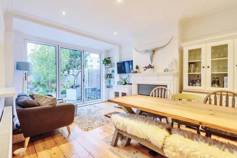 6 Westbury Road, Beckenham, BR3 4DD