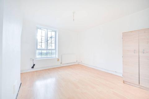 2 bedroom flat for sale - Dog Kennel Hill, East Dulwich, London, SE22