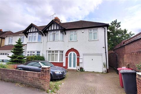 5 bedroom semi-detached house for sale - Salt Hill Drive, Slough, Greater London, SL1