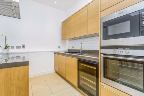 2 bedroom flat to rent, Great West Road, London W6
