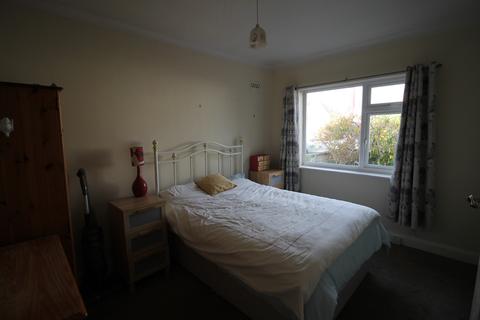 39 Burns Drive, Rhyl, LL18 3BW