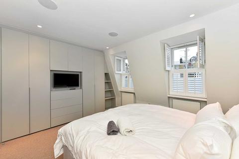 3 bedroom terraced house to rent - First Street, Chelsea SW3