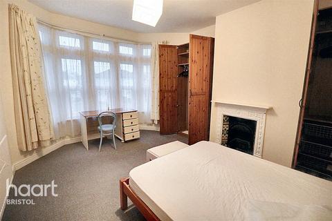 1 bedroom in a house share to rent, Oldbury Court Road, Bristol