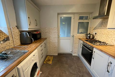 16 Castle Drive, Coleshill, Birmingham, B46 3LY