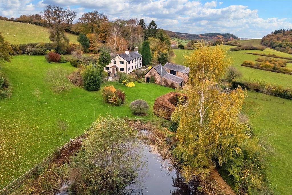 Hope Mansell, RossonWye, Hfds, HR9 5 bed detached house for sale £