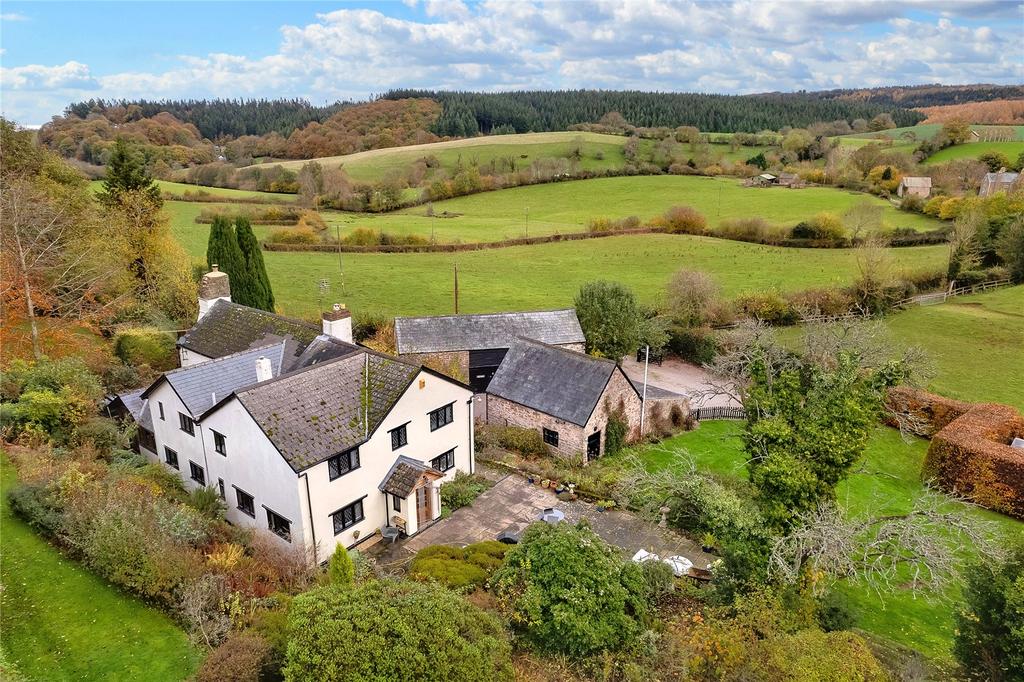 Hope Mansell, RossonWye, Hfds, HR9 5 bed detached house for sale £