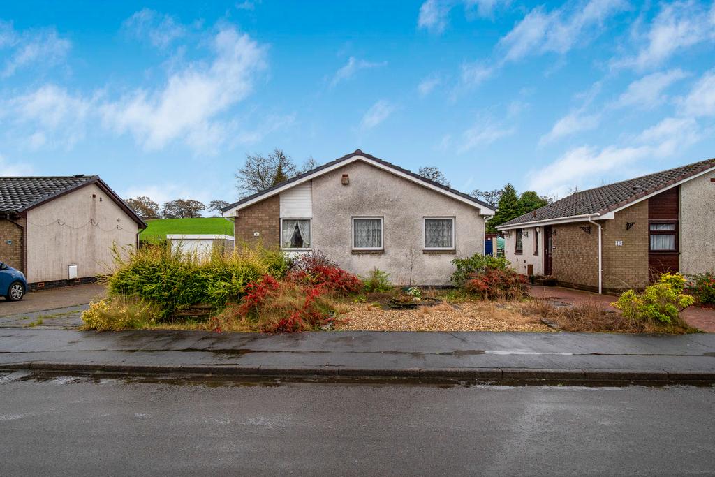 Barbeth Gardens, Cumbernauld G67 3 bed detached bungalow for sale £