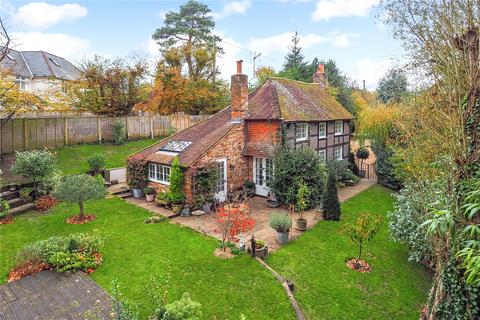 2 bedroom detached house for sale - Old Mill Lane, Petersfield