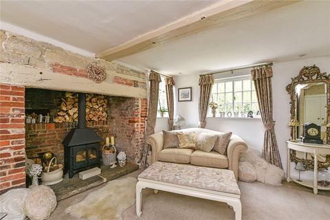 2 bedroom detached house for sale - Old Mill Lane, Petersfield