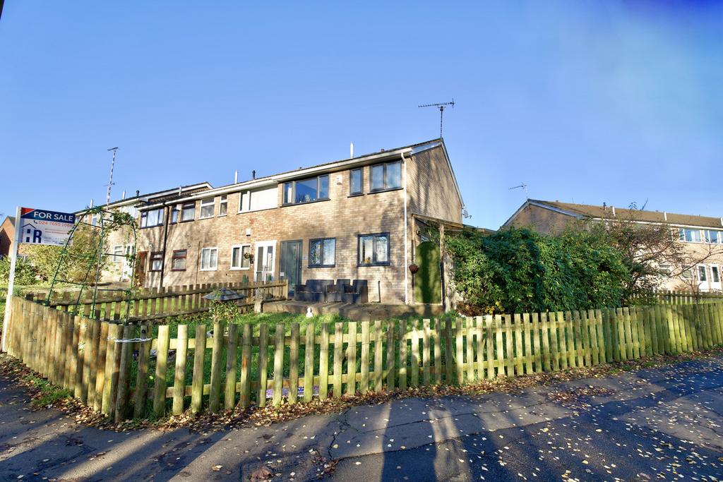 Carver Close, Coventry, CV2 3 bed end of terrace house £200,000