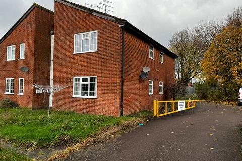 1 bedroom property to rent, Studio Apartment – Longhurst Close, Leicester, LE4 7WA. £480 PCM.