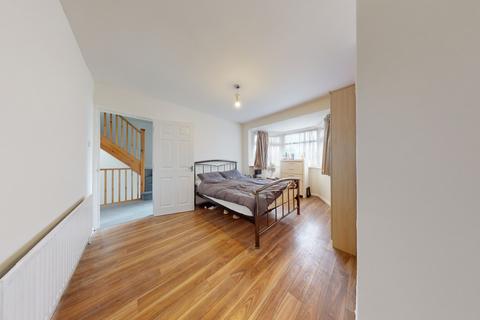 5 bedroom semi-detached house to rent, Bexley Lane, Sidcup, Kent, DA14