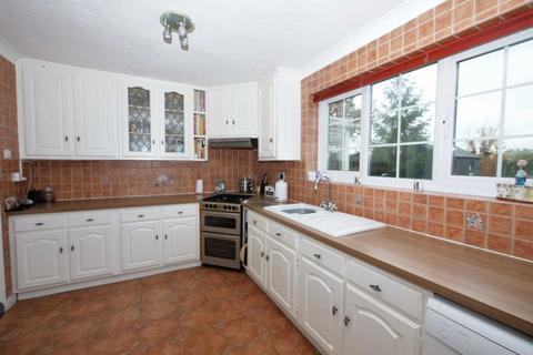 4 Red Sleeve, Capel St Mary, Ipswich, IP9 2HA