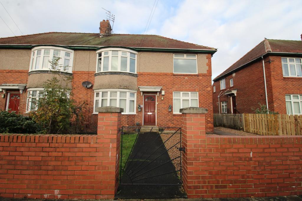 Grange Road, Gosforth, Newcastle upon... 2 bed flat £850 pcm (£196 pw)