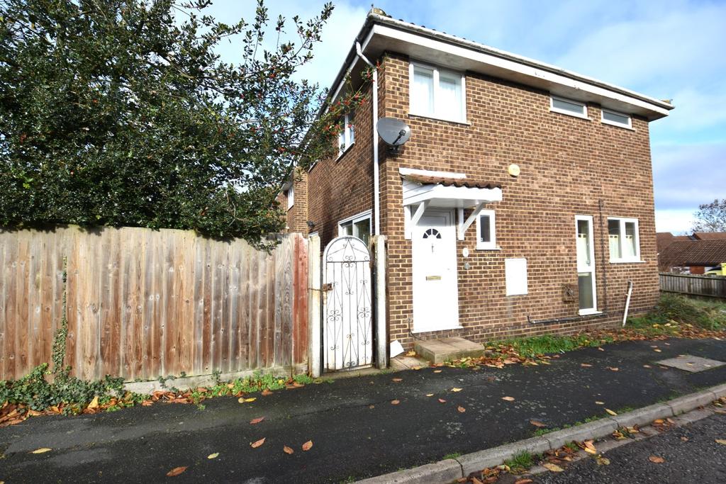 Wolston Close, Luton, Bedfordshire, LU1 5SS 1 bed end of terrace house