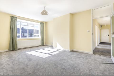 4 bedroom flat to rent - Burbage Road London SE24