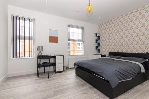 7 bedroom house share to rent, Albion Road