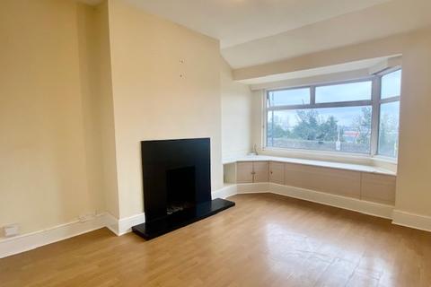 2 bedroom maisonette to rent - London Road, Northfleet, Gravesend, Kent, DA11 9JR