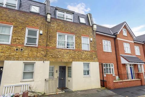110 The Crescent, London, SW19 8LW