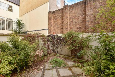 110 The Crescent, London, SW19 8LW